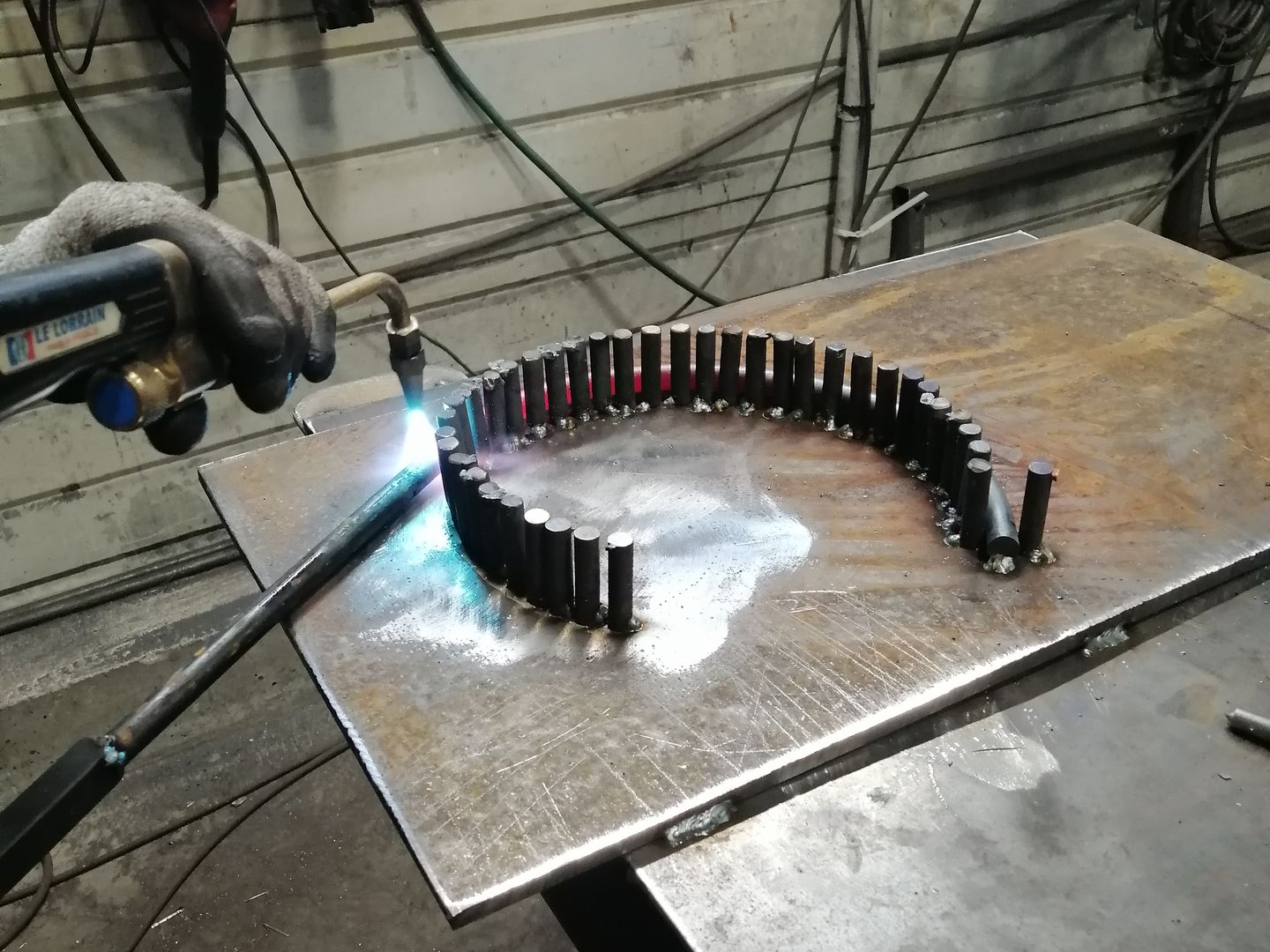 Enseignes en fabrication