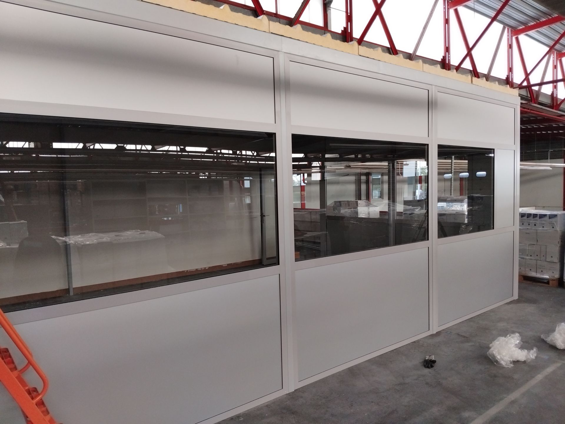 Charpente acier menuiseries aluminium