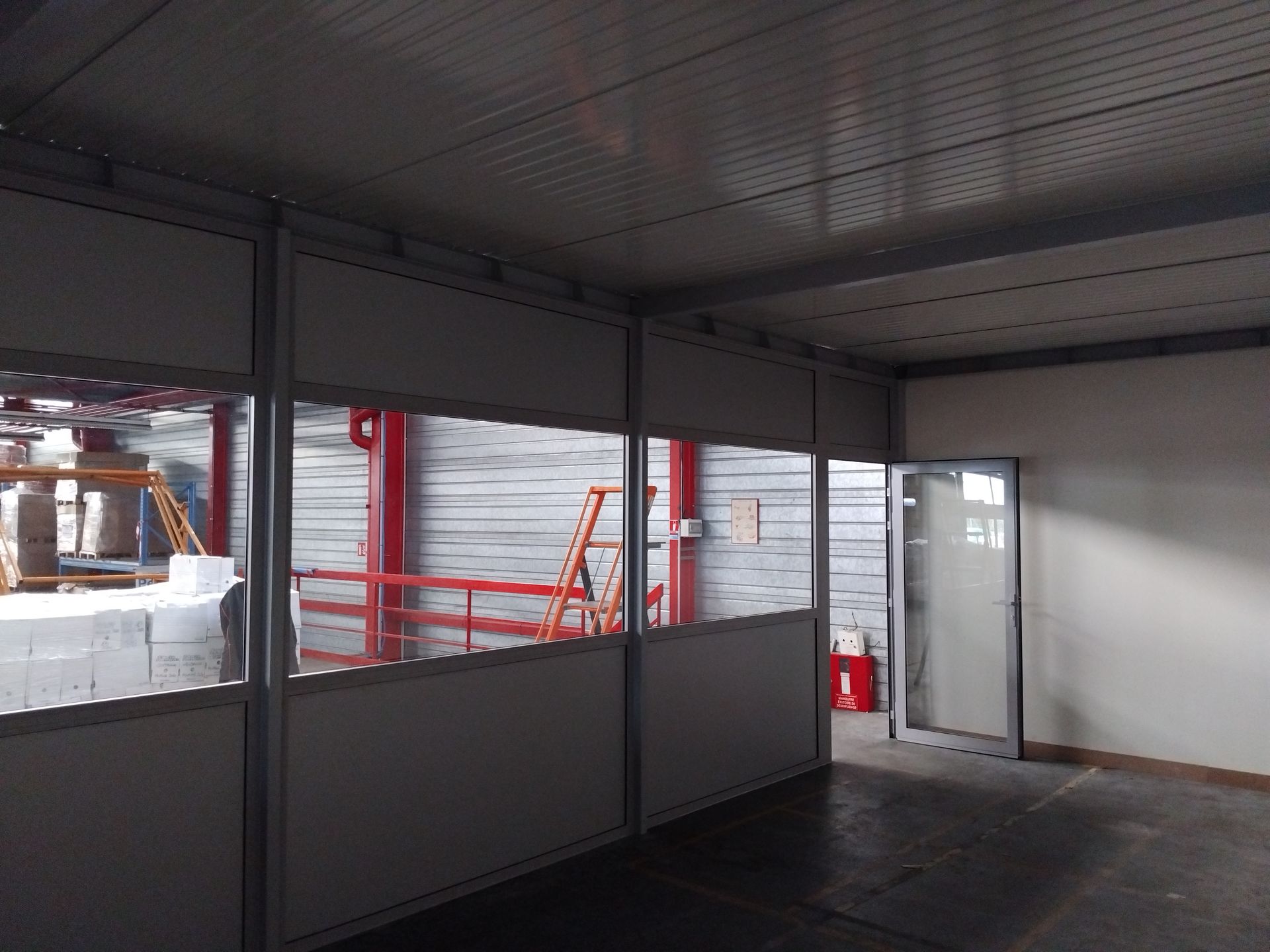 Charpente acier menuiseries aluminium